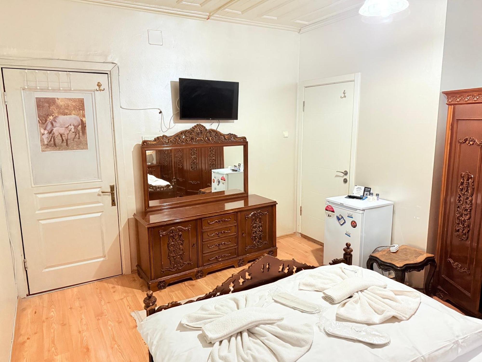 מודניה Oez Butik Otel Antik Kent Myrleia מראה חיצוני תמונה